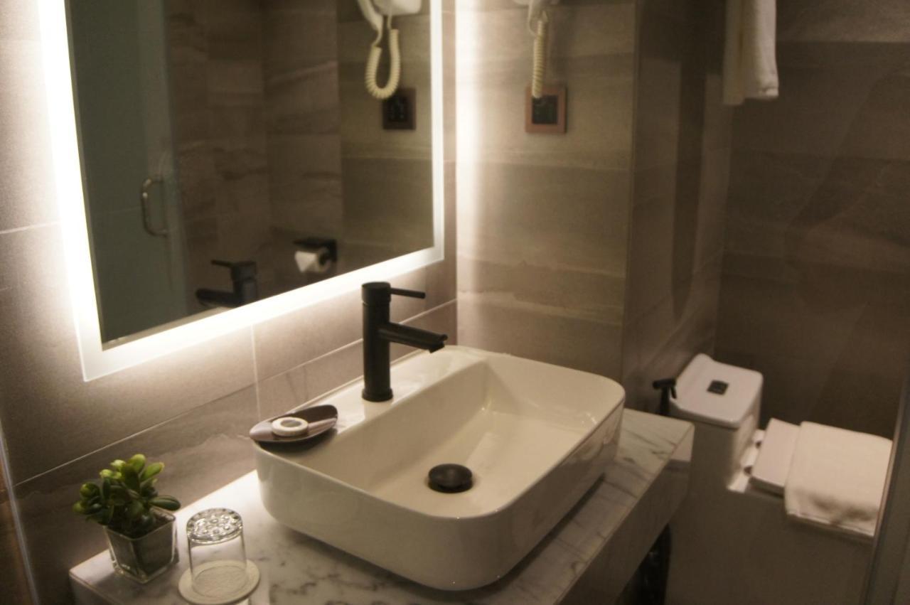 The Maximilian Hotel Кауаян Экстерьер фото