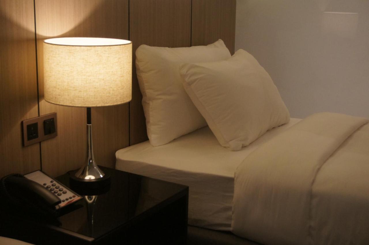 The Maximilian Hotel Кауаян Экстерьер фото